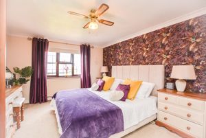 Photo 25- click for photo gallery